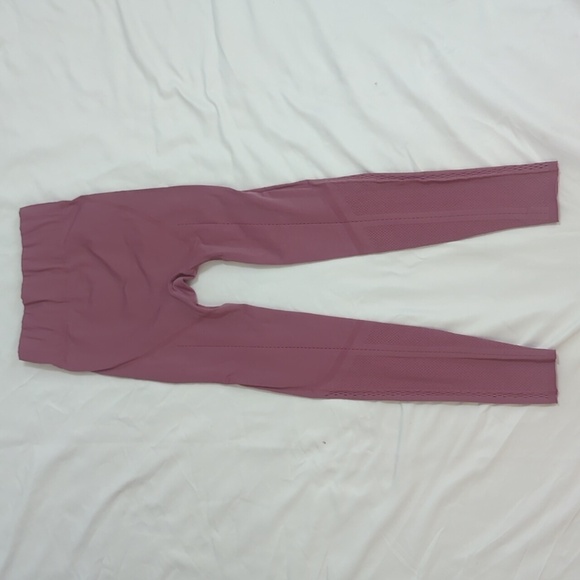 Fabletics High Waisted SculptKnit Openwork 7/8 Leggings, Color Charisma Size XS - Picture 5 of 16